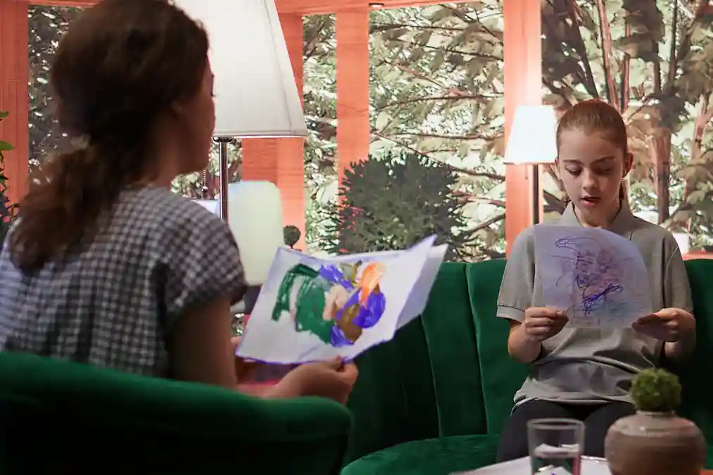 Connecting Through Art: Using Techniques of Art Therapy